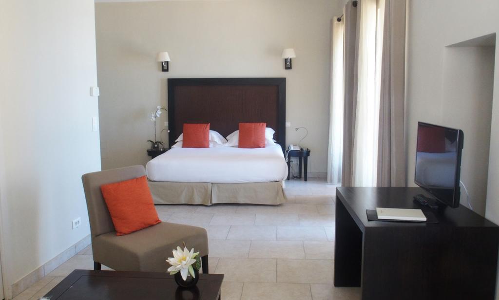 Perla Rossa Hotel LʼÎle-Rousse Buitenkant foto
