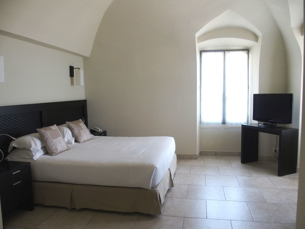 Perla Rossa Hotel LʼÎle-Rousse Buitenkant foto
