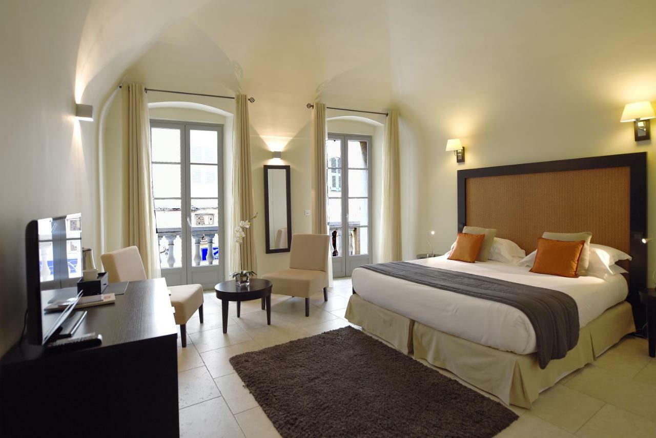 Perla Rossa Hotel LʼÎle-Rousse Kamer foto